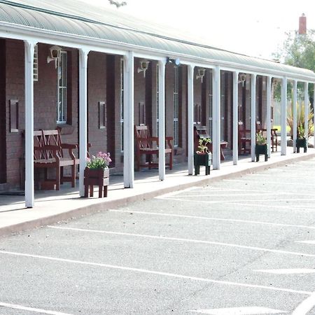Bairnsdale Tanjil Motor Inn Екстер'єр фото