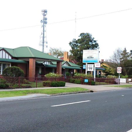 Bairnsdale Tanjil Motor Inn Екстер'єр фото