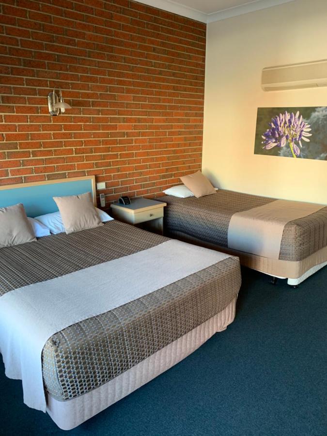 Bairnsdale Tanjil Motor Inn Екстер'єр фото