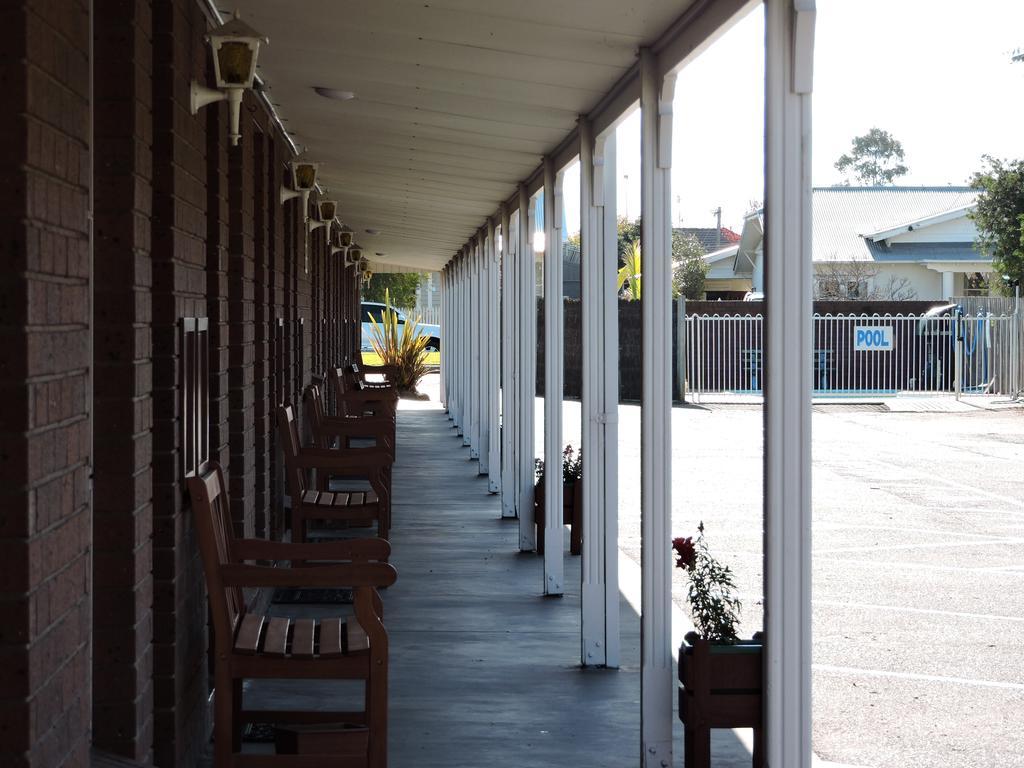 Bairnsdale Tanjil Motor Inn Екстер'єр фото