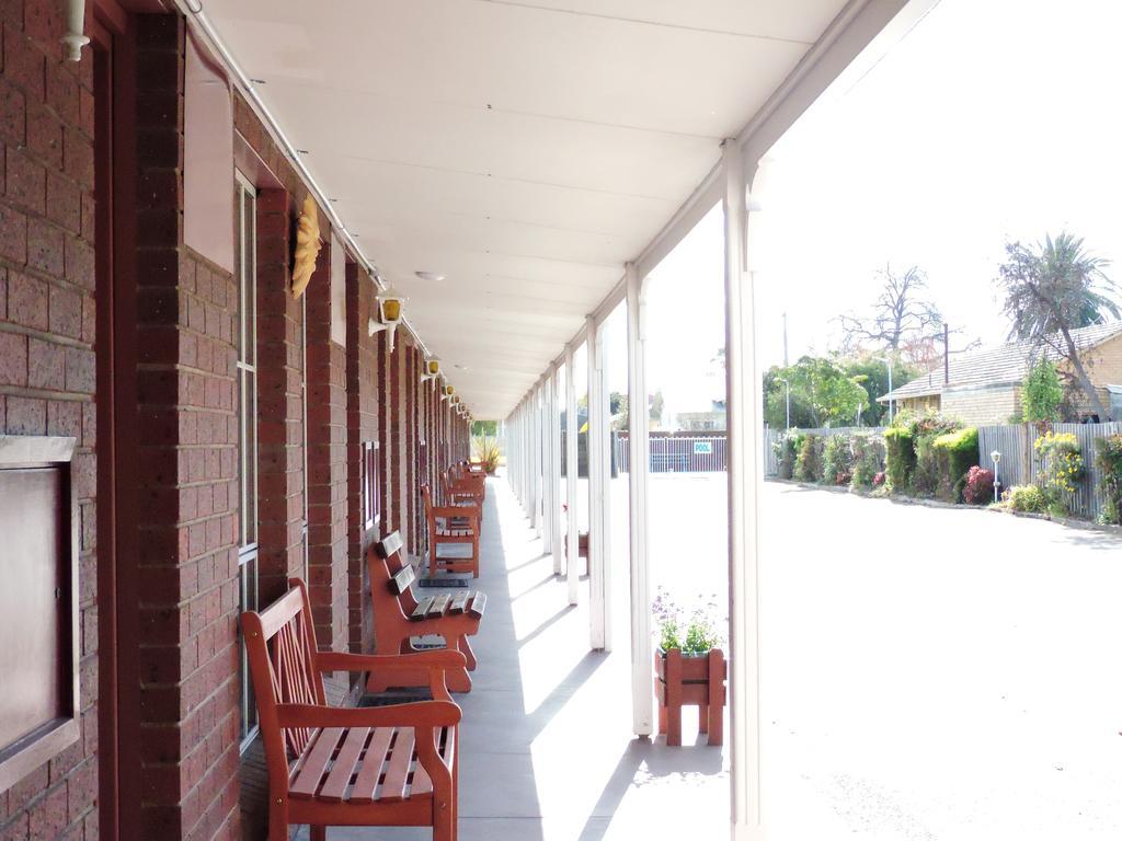 Bairnsdale Tanjil Motor Inn Екстер'єр фото